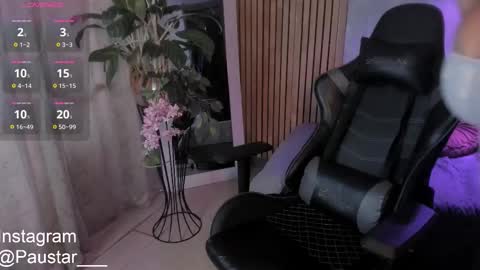 Snapshot of pau_star_ chatting on 12, 9, 2025 pau_star_ online show from 12, 9, 2025