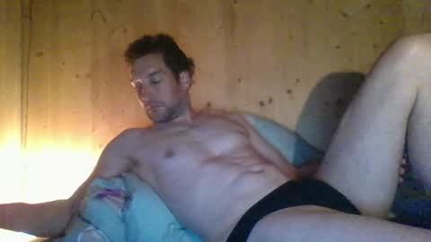 paueriwan online show from 26, 4, 2026