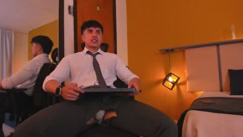 Paul online show from 31, 12, 2024