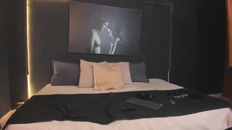 Paul online show from 12, 2, 2025