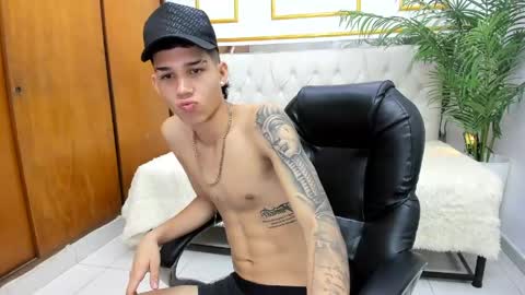 Snapshot of paul_ponce chatting on 7, 6, 2026 PAUL online show from 7, 6, 2026