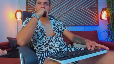 Paul Rivera online show from 5, 2, 2025