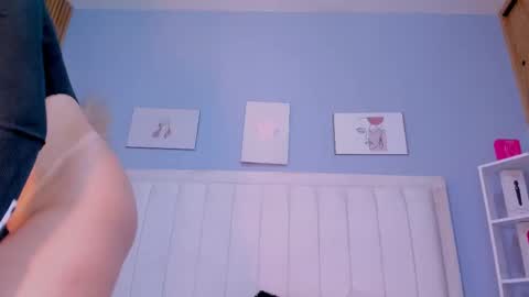 Pau online show from 18, 10, 2025