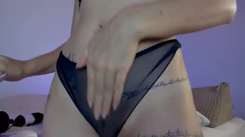 Paula perez - online show from 4, 2, 2025