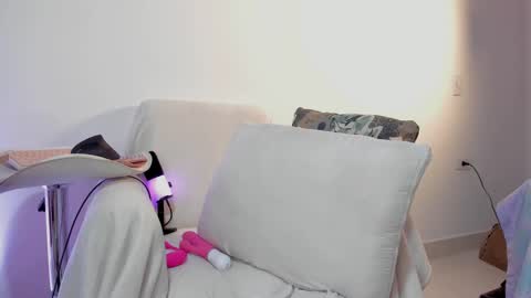 Paula perez - online show from 8, 3, 2025