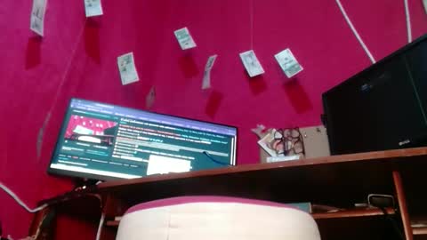PAULA VALENTINA online show from 13, 12, 2025