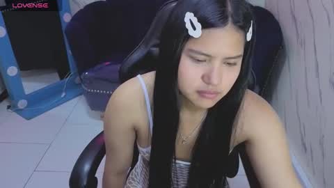 Live 800am 200pm COLOMBIAN HOUR online show from 15, 9, 2025