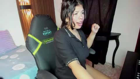 Snapshot of paulina07_ chatting on 24, 6, 2026 paulina07_ online show from 24, 6, 2026