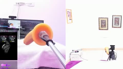 Paulina Davis  online show from 23, 2, 2025