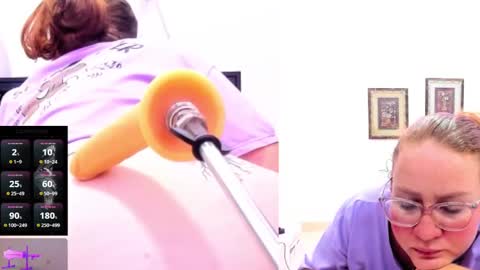 Paulina Davis  online show from 5, 3, 2025