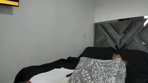 Snapshot of paulina_l chatting on 12, 11, 2025 Paulina online show from 12, 11, 2025