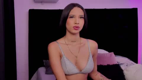 PAULINA  online show from 24, 4, 2026