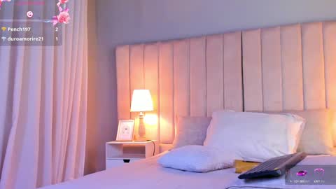 Snapshot of paulina_monrroy_ chatting on 22, 1, 2025 paylina monroy online show from 22, 1, 2025