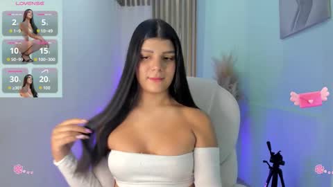 Paulina Belle online show from 11, 10, 2025