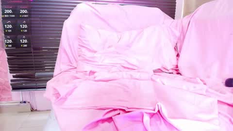 PaulinaSaennz online show from 11, 3, 2025