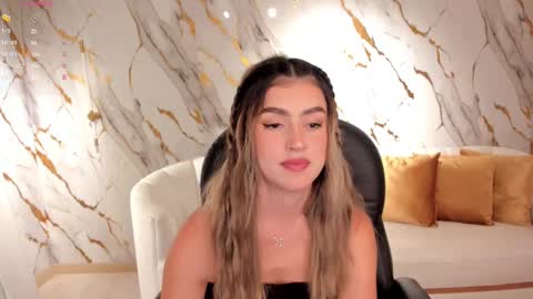 Paulina Santos  online show from 6, 3, 2025