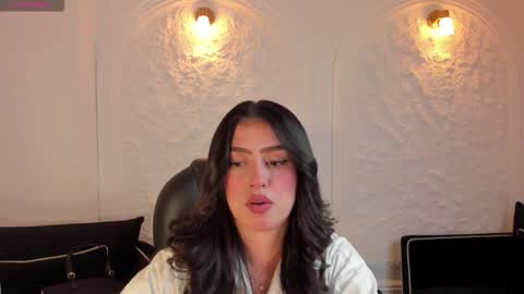 Paulina Santos  online show from 20, 10, 2025