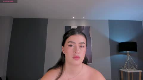 Paulina Santos  online show from 7, 6, 2026