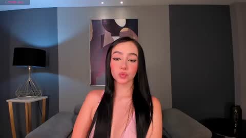 Snapshot of paulinesanz chatting on 14, 6, 2026 Pauline Sanz online show from 14, 6, 2026
