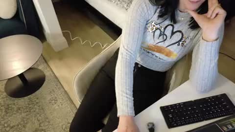 ensui online show from 9, 6, 2026