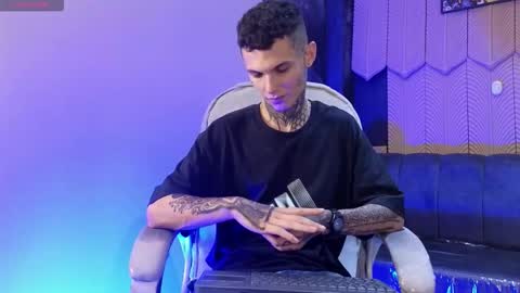 Snapshot of paulo527 chatting on 23, 2, 2026 Paulo online show from 23, 2, 2026