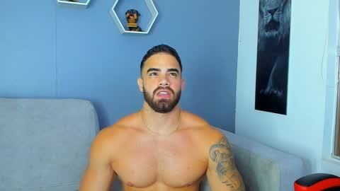 Paul Phoenix online show from 3, 2, 2025