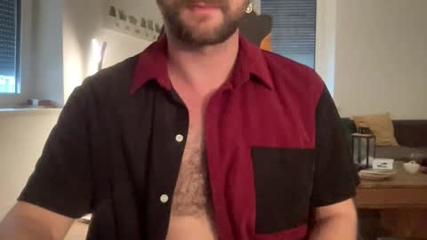 love bush online show from 8, 11, 2025