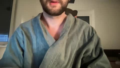 Snapshot of paulsimpsn chatting on 23, 12, 2025 love bush online show from 23, 12, 2025