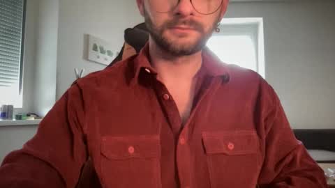 Snapshot of paulsimpsn chatting on 8, 1, 2026 love bush online show from 8, 1, 2026