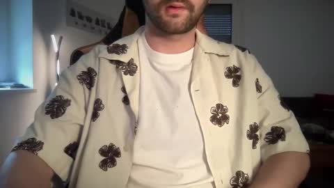 Snapshot of paulsimpsn chatting on 1, 2, 2026 love bush online show from 1, 2, 2026