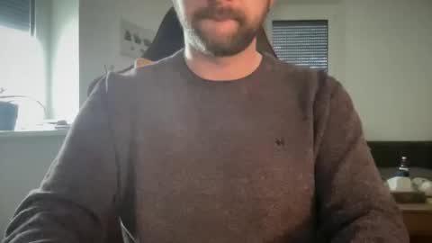 Snapshot of paulsimpsn chatting on 14, 5, 2026 love bush online show from 14, 5, 2026