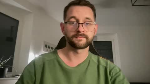 Snapshot of paulsimpsn chatting on 16, 5, 2026 love bush online show from 16, 5, 2026