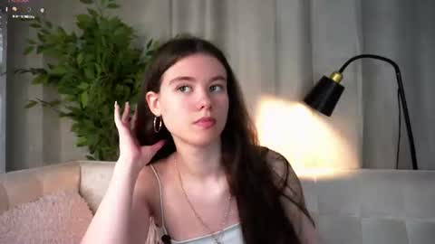 Snapshot of pazrapacki chatting on 17, 6, 2026 Beautiful Mila online show from 17, 6, 2026
