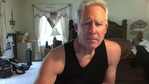 Snapshot of peacemakerone1 chatting on 17, 5, 2026 peacemakerone1 online show from 17, 5, 2026