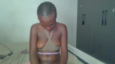 peach_ebonny online show from 1, 5, 2026