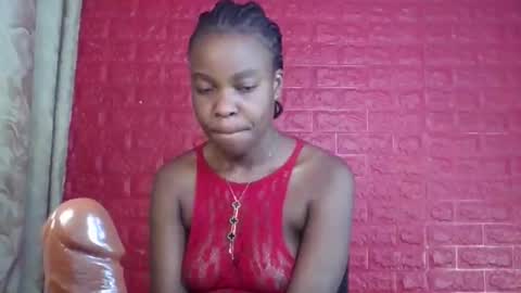 peach_melbah online show from 22, 4, 2026