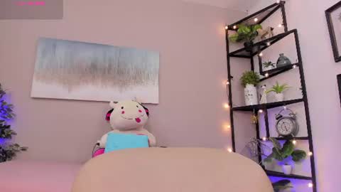Briana online show from 12, 6, 2026