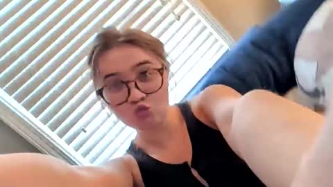 Snapshot of peachespunkins chatting on 29, 3, 2026 peachespunkins online show from 29, 3, 2026