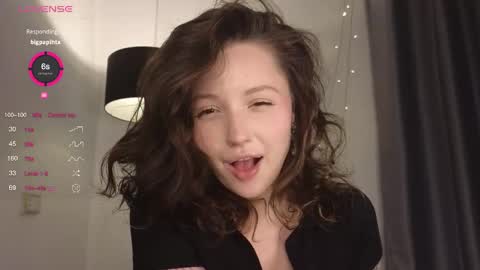 Lili online show from 21, 2, 2025