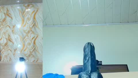 peachy__baby online show from 10, 6, 2026