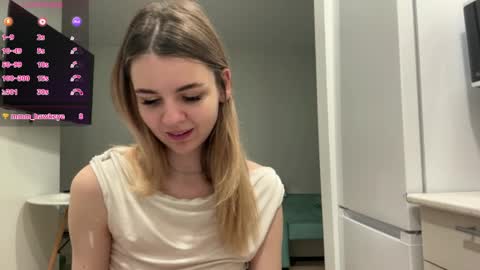 Snapshot of peachy_keens chatting on 4, 4, 2026 Peachy online show from 4, 4, 2026