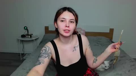 Peachy online show from 1, 2, 2025