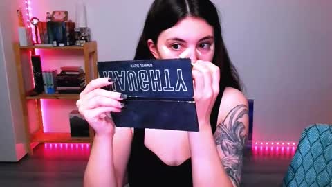 Peachy online show from 19, 10, 2025