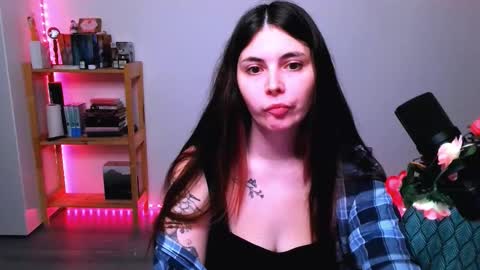 Peachy online show from 23, 10, 2025