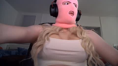 peachydemi online show from 8, 6, 2026