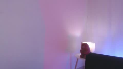 LILLY online show from 20, 2, 2025