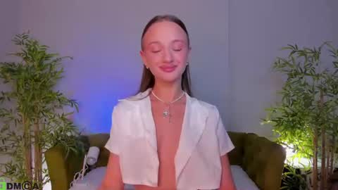 Sex Leah online show from 12, 6, 2026