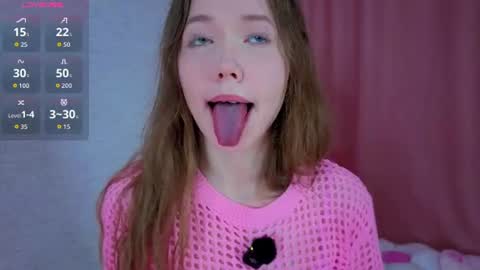 pearly_peach_ online show from 3, 7, 2026