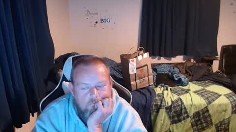 pecker40 online show from 12, 1, 2025