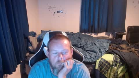 pecker40 online show from 26, 1, 2025